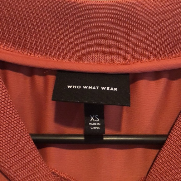 Pink satin/silk dress by who what wear - Picture 3 of 4